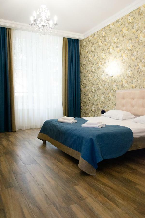Apartment Barvy Lvova On Kostyushka St Εξωτερικό φωτογραφία