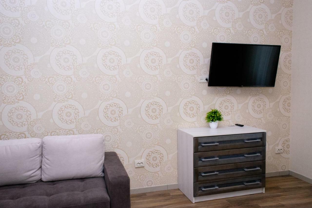 Apartment Barvy Lvova On Kostyushka St Εξωτερικό φωτογραφία