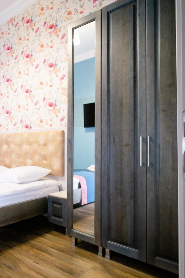 Apartment Barvy Lvova On Kostyushka St Εξωτερικό φωτογραφία